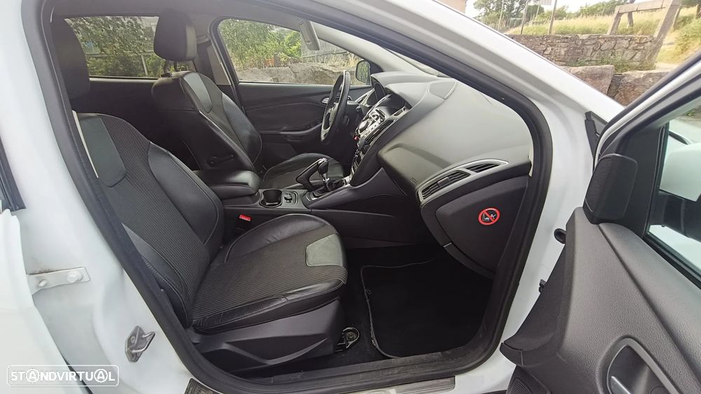Ford Focus SW 1.6 TDCi Titanium - 12