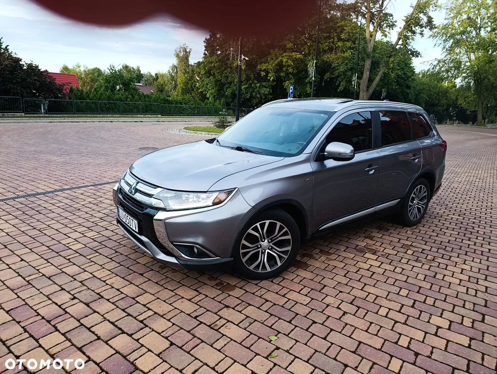 Mitsubishi Outlander - 19