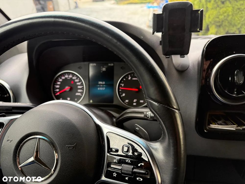 Mercedes-Benz SPRINTER - 14
