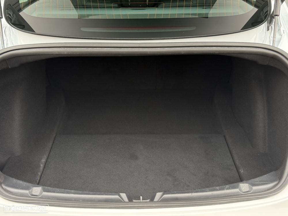 Tesla Model 3 Standard RWD Plus - 23