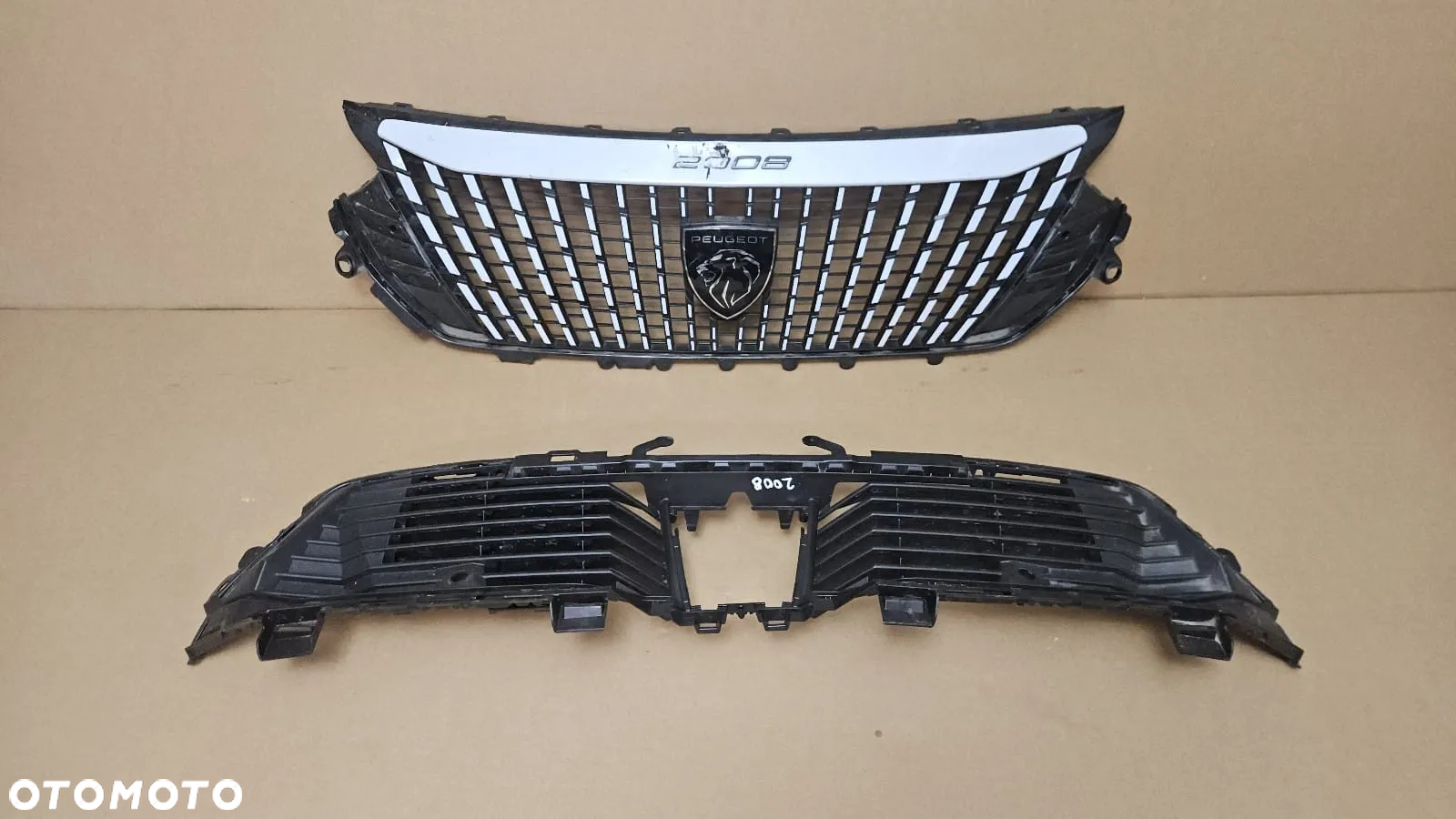 ZDERZAK GRILL ATRAPA ZDERZAKA CHŁODNICY Peugeot 2008 II 2024 FL LIFT 9852659480 98252657680 - 2