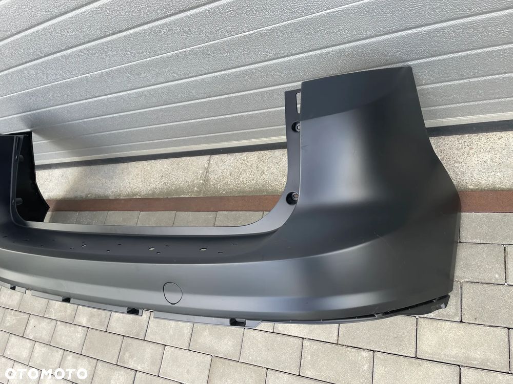 ZDERZAK TYLNY FORD C-MAX MK2  2010-2015 - NOWY - 2