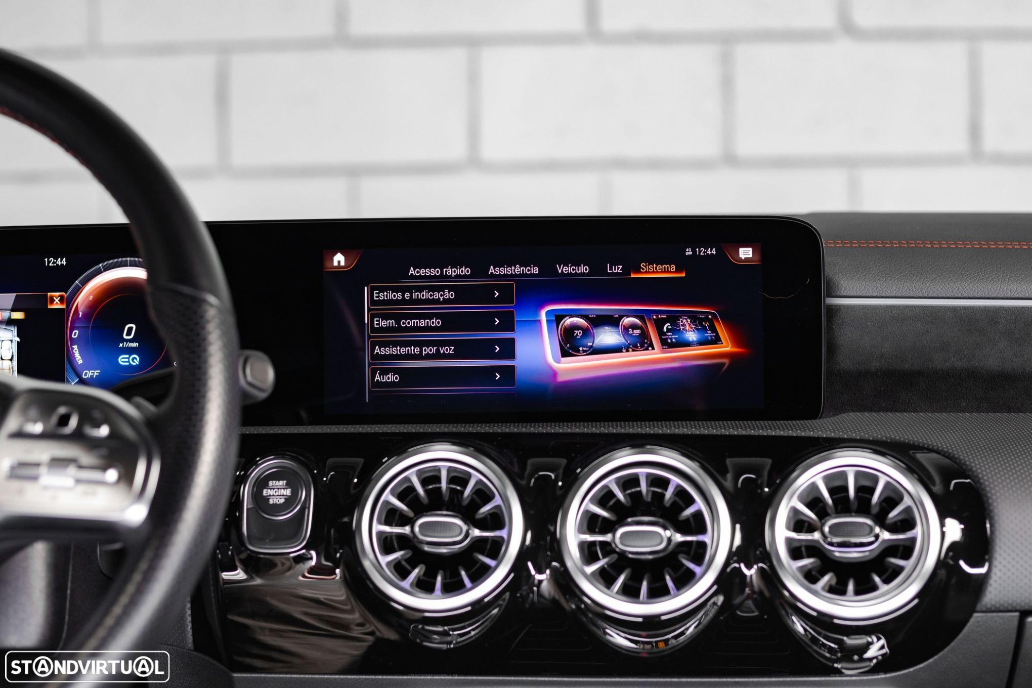 Mercedes-Benz CLA 250 e AMG Line - 18