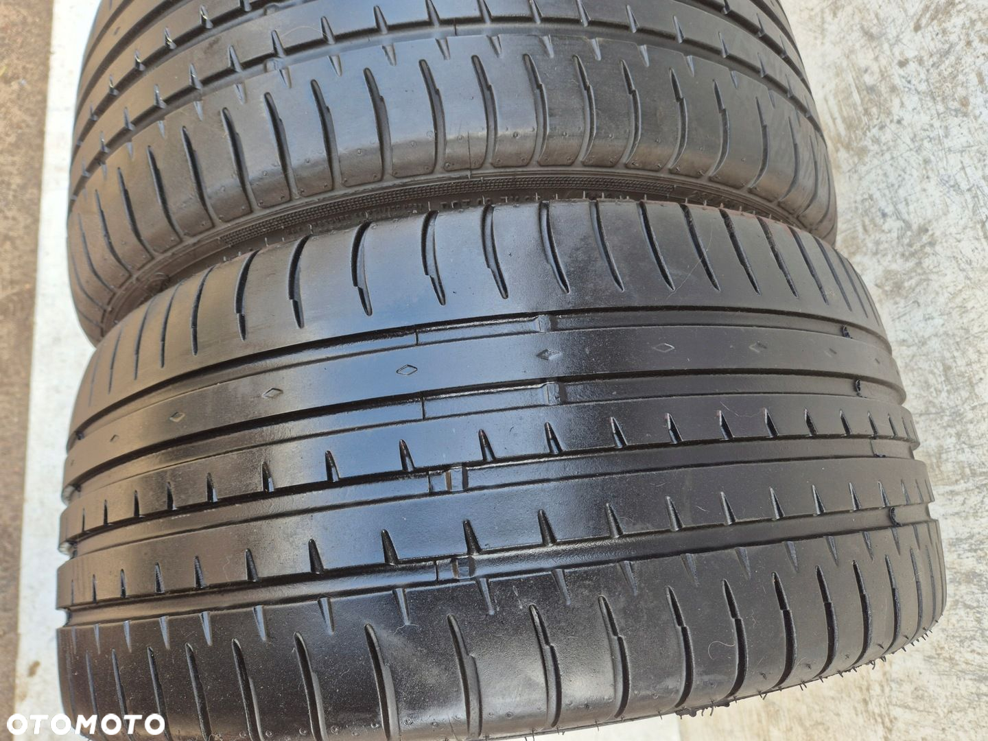 Accelera PHI 235/35 R19 91Y XL 6,5mm. - 5