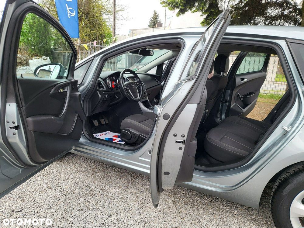 Opel Astra - 17
