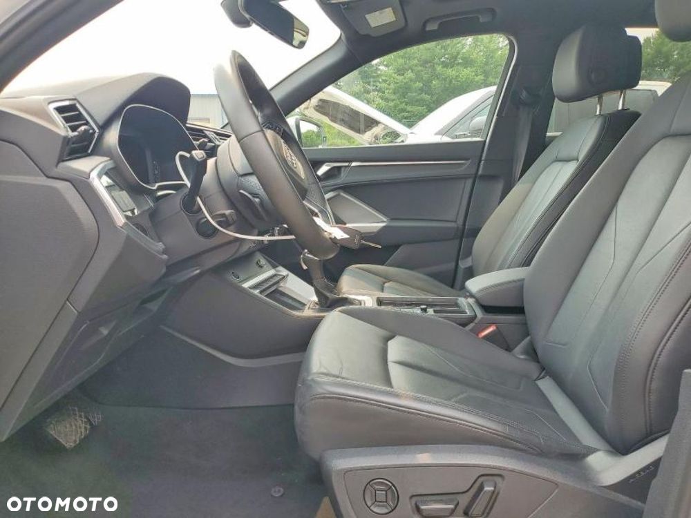 Audi Q3 - 9
