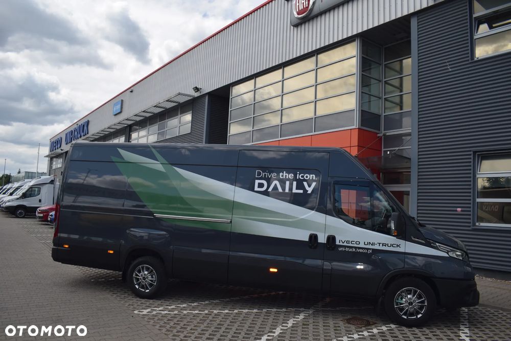 Iveco W CENIE PRZEGLĄDY EKSPOATACYJNE 4 LATA lub 300 000 km !!! - 35S18HA8V - 5