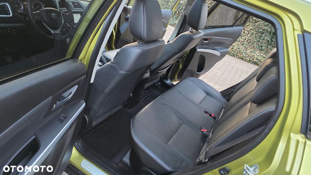 Suzuki SX4 S-Cross 1.6 DDiS Allgrip Comfort - 35