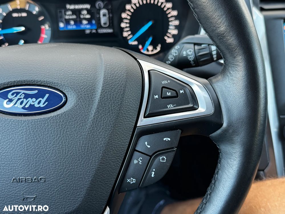 Ford Mondeo 2.0 EcoBlue Business Edition - 40