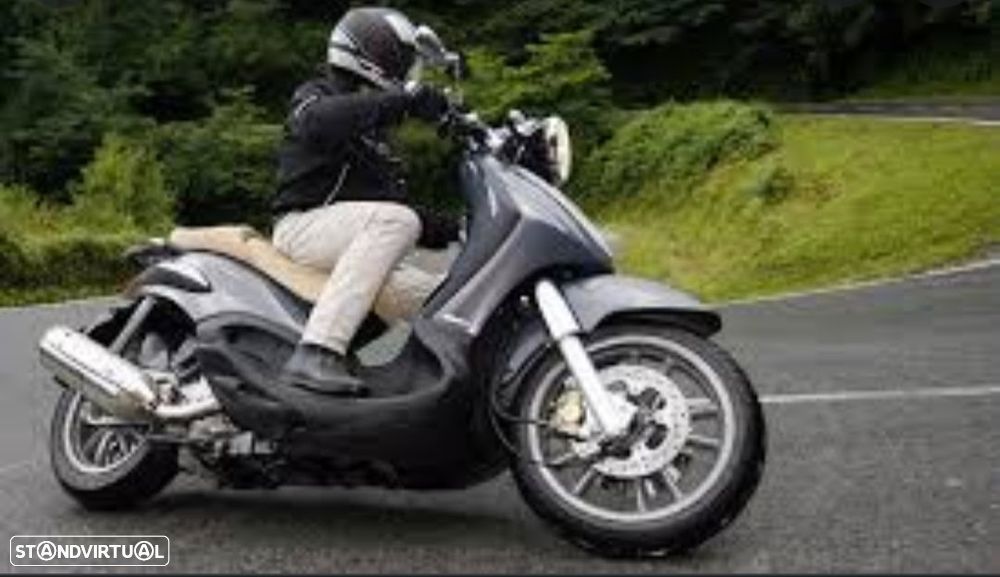 Piaggio Beverly Beverly 500 Cruiser - 4