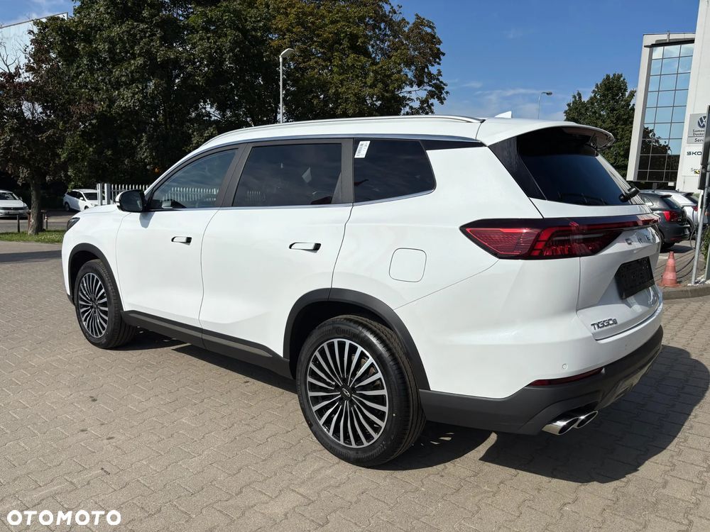 Chery Tiggo 8 1.6 T-GDI Comfort DCT - 8