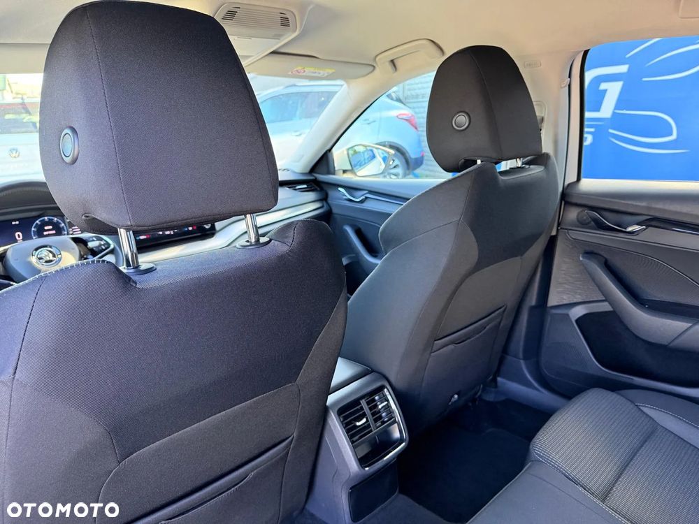 Skoda Octavia 2.0 TDI DSG Style - 13