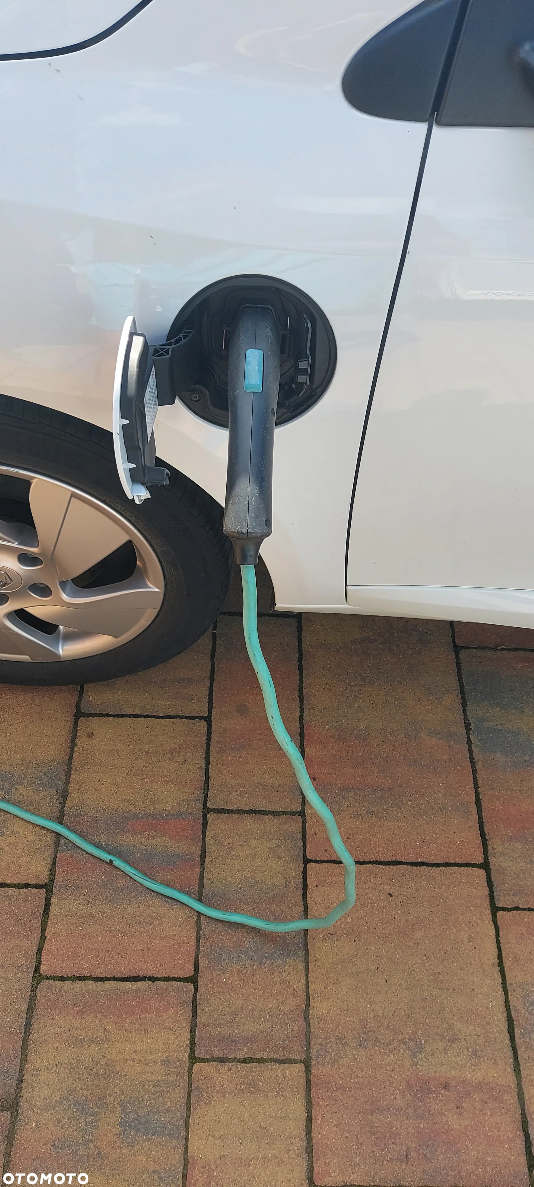 Renault Fluence Z.E (ohne Batterie) Prime Time - 4