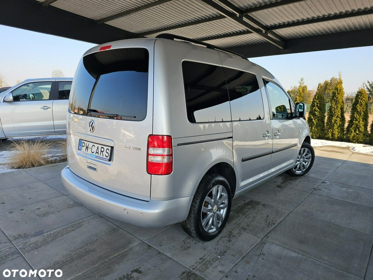 Volkswagen Caddy - 3