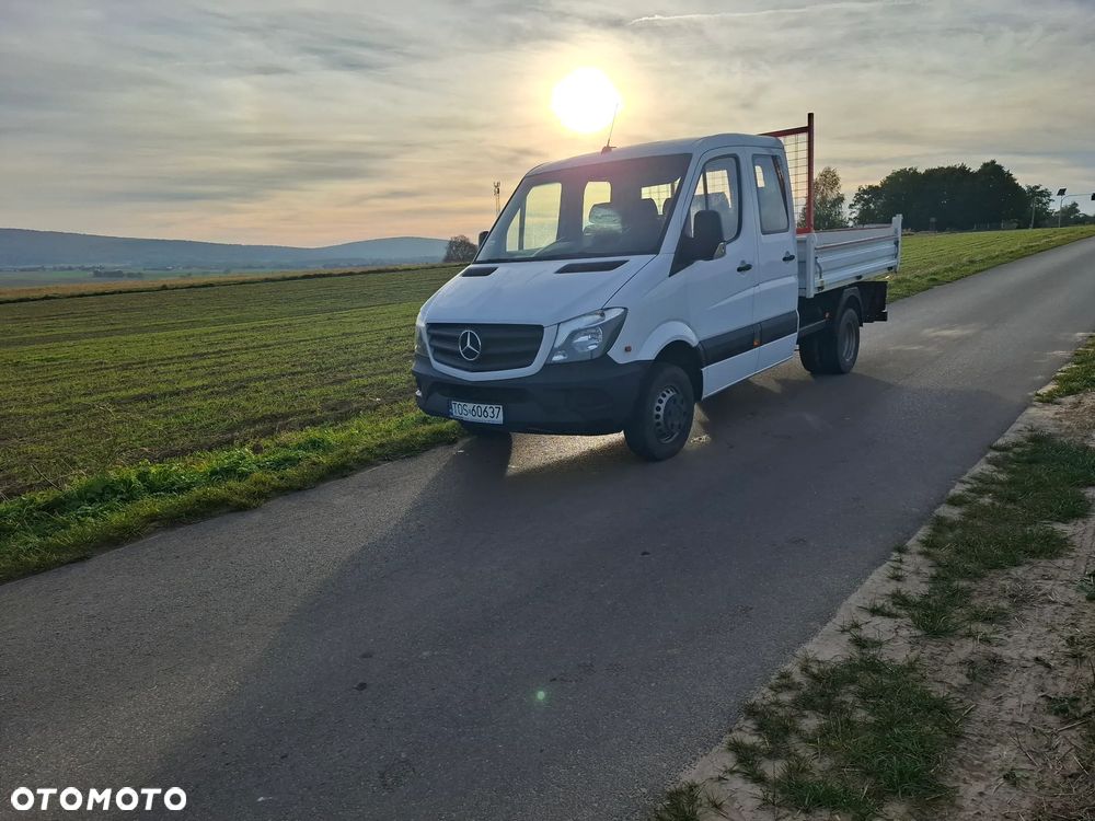 Mercedes-Benz Sprinter - 2