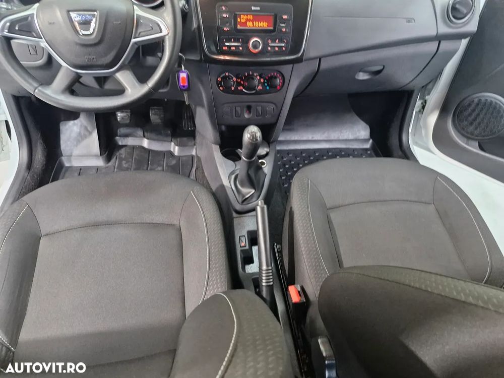Dacia Logan 1.0 SCe SL PLUS - 8
