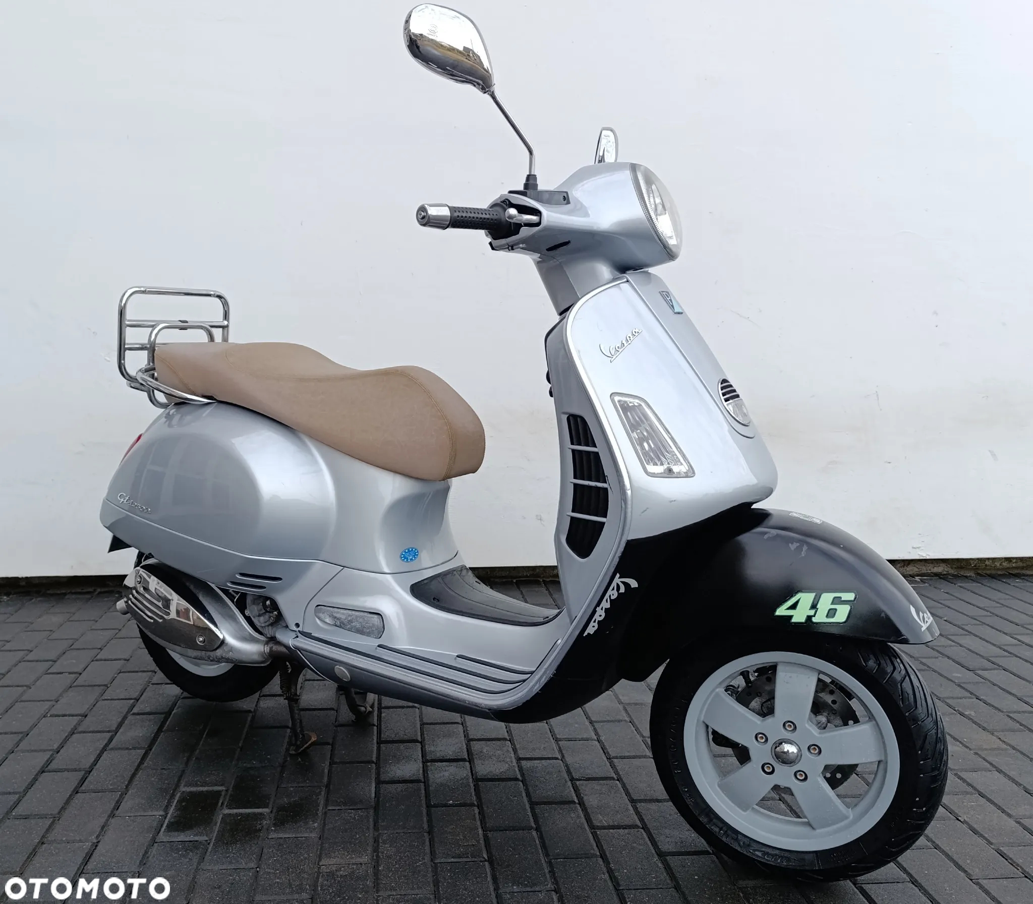 Piaggio Vespa - 7