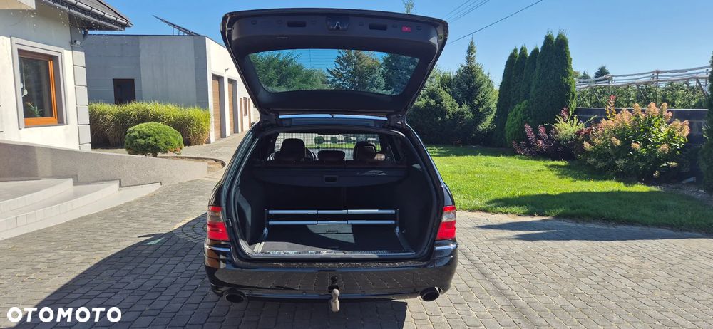 Mercedes-Benz Klasa E 320 T CDI 4Matic Automatik Avantgarde DPF - 9