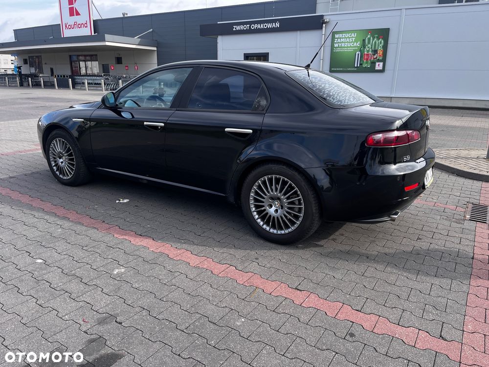 Alfa Romeo 159 2006 photo 2