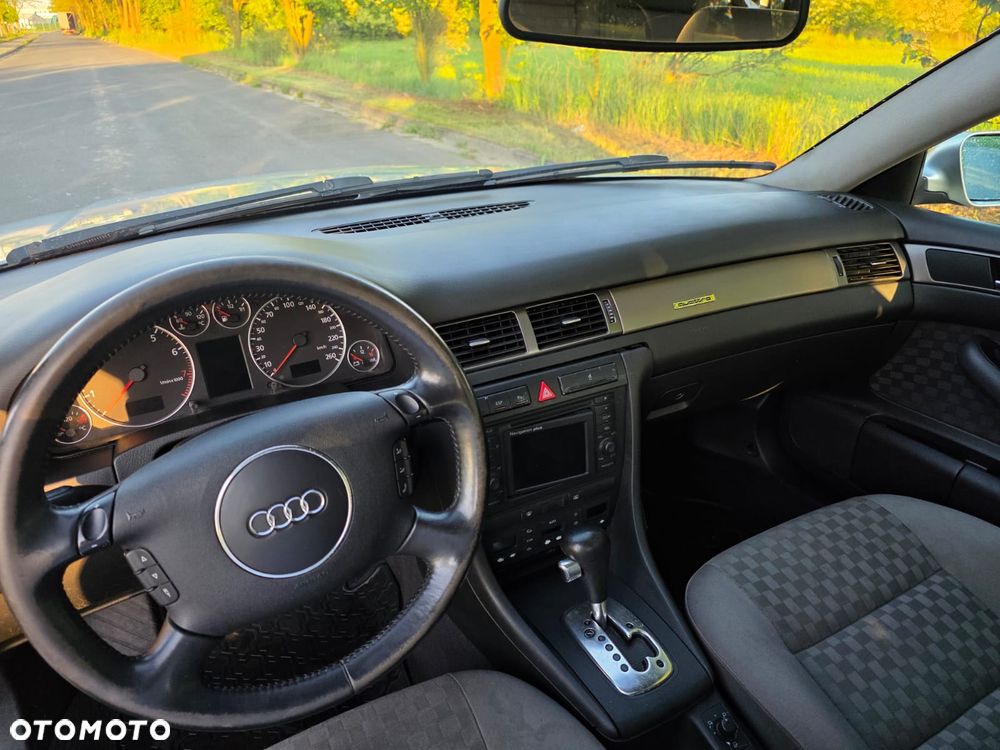 Audi A6 Avant - 9