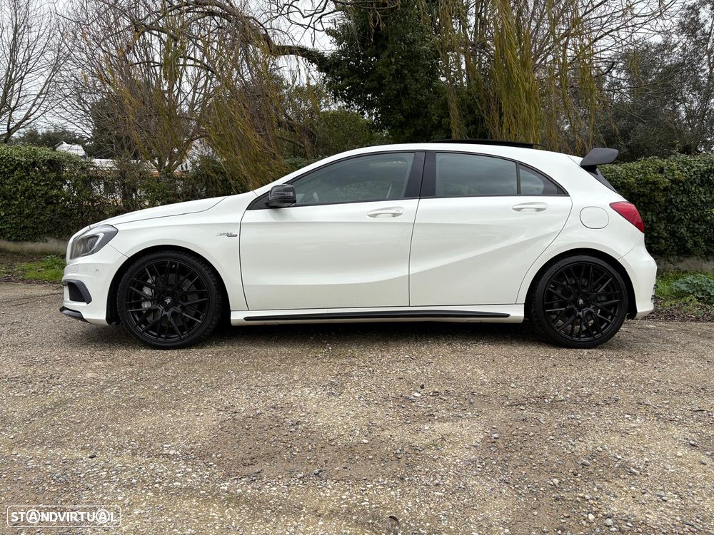 Mercedes-Benz A 45 AMG 4-Matic - 4