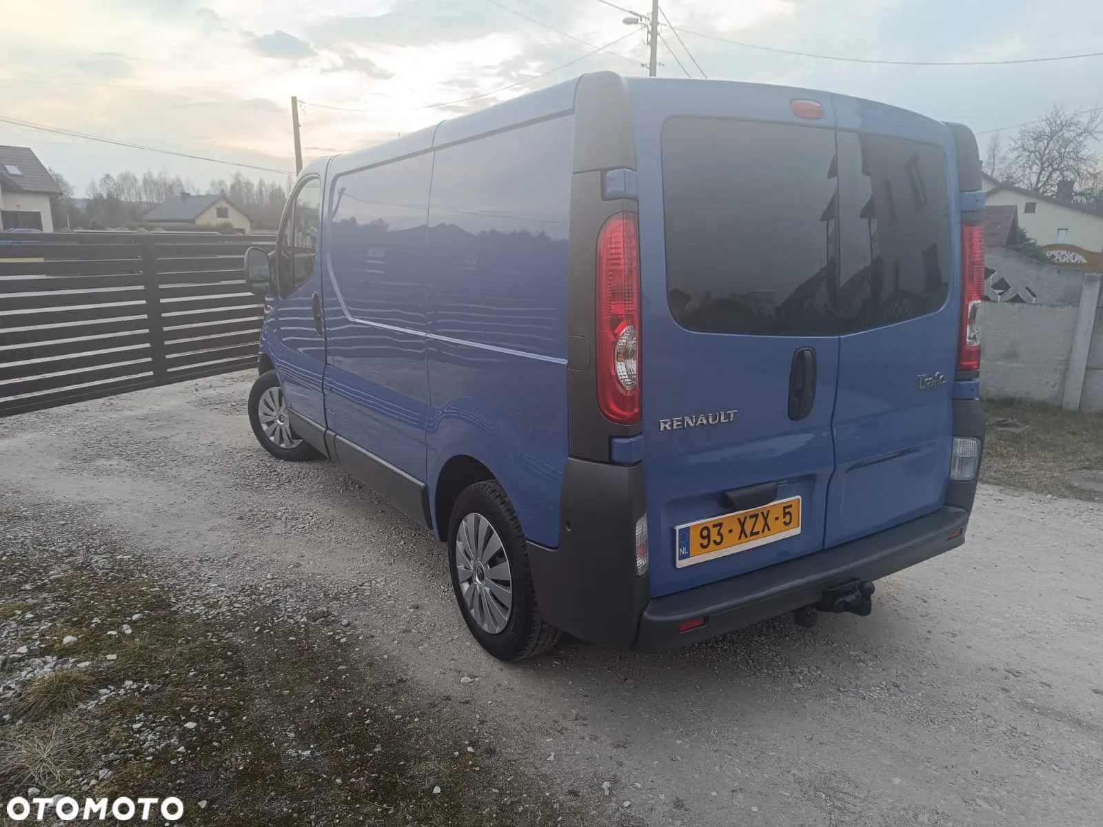 Renault Trafic - 11