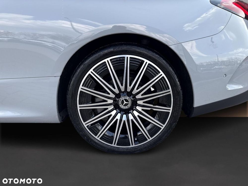 Mercedes-Benz CLE 300 mHEV 4-Matic AMG Line - 17