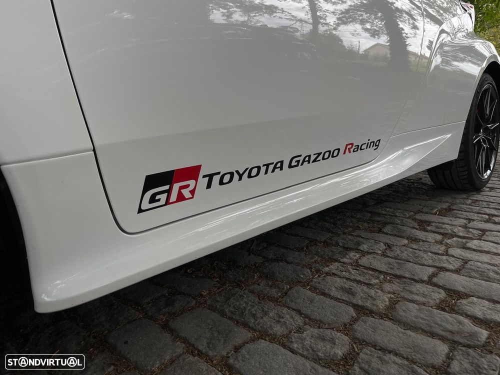 Toyota GR Yaris c/ High-Performance-Pack - 10
