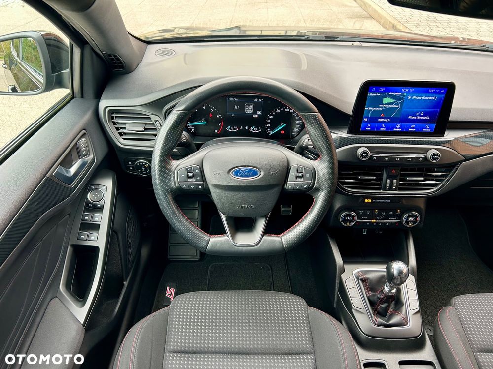 Ford Focus - 26