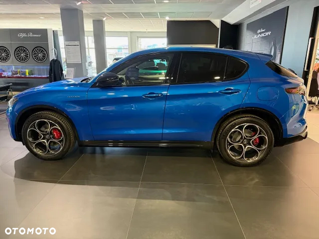 Alfa Romeo Stelvio 2.0 Turbo Veloce Q4 - 4