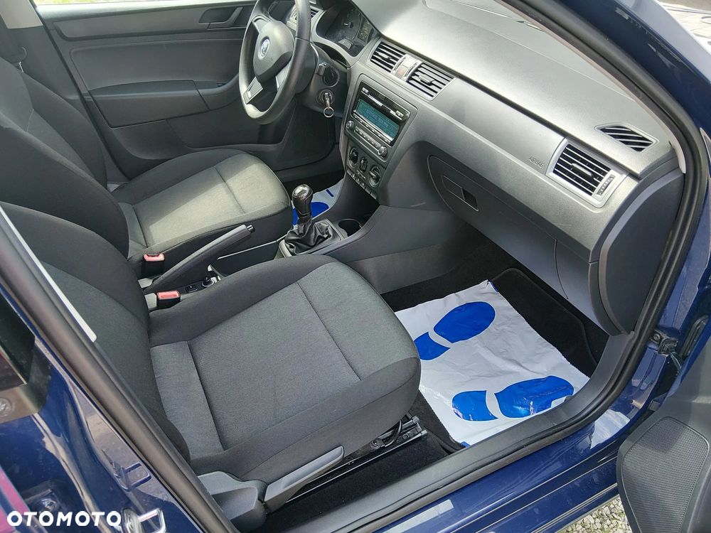 Skoda RAPID 1.2 TSI Ambition - 20