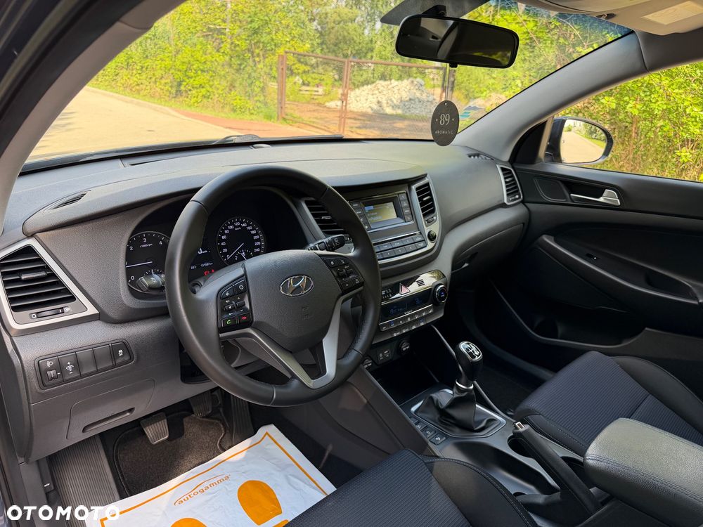 Hyundai Tucson 1.7 CRDI BlueDrive Comfort 2WD - 13