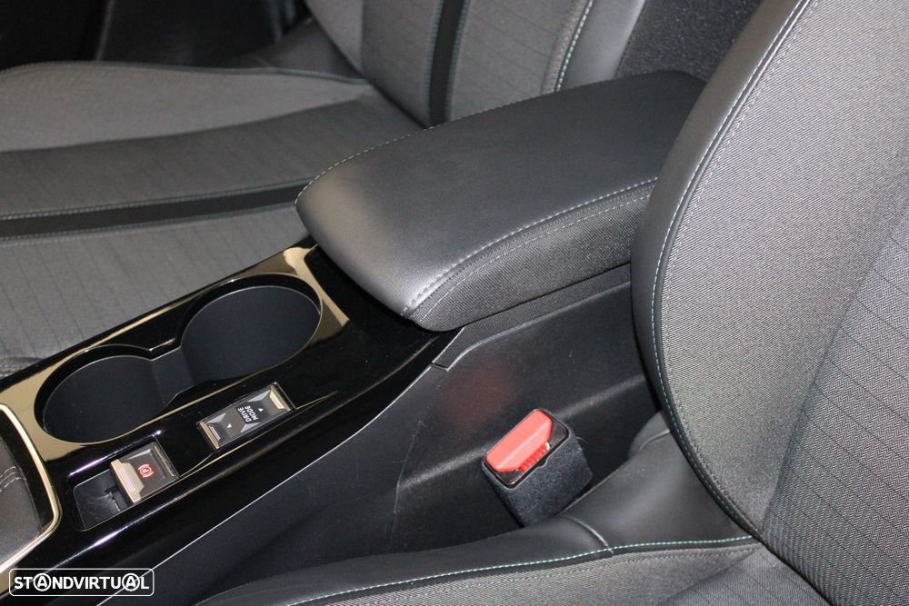 Peugeot 208 1.5 BlueHDi Allure - 30