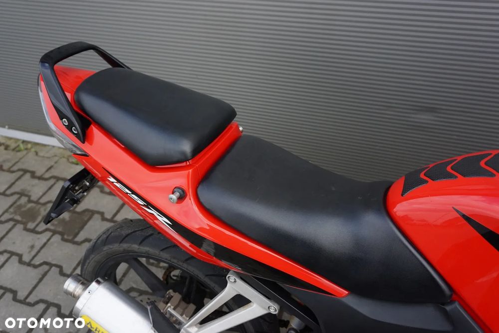 Honda CBR - 6