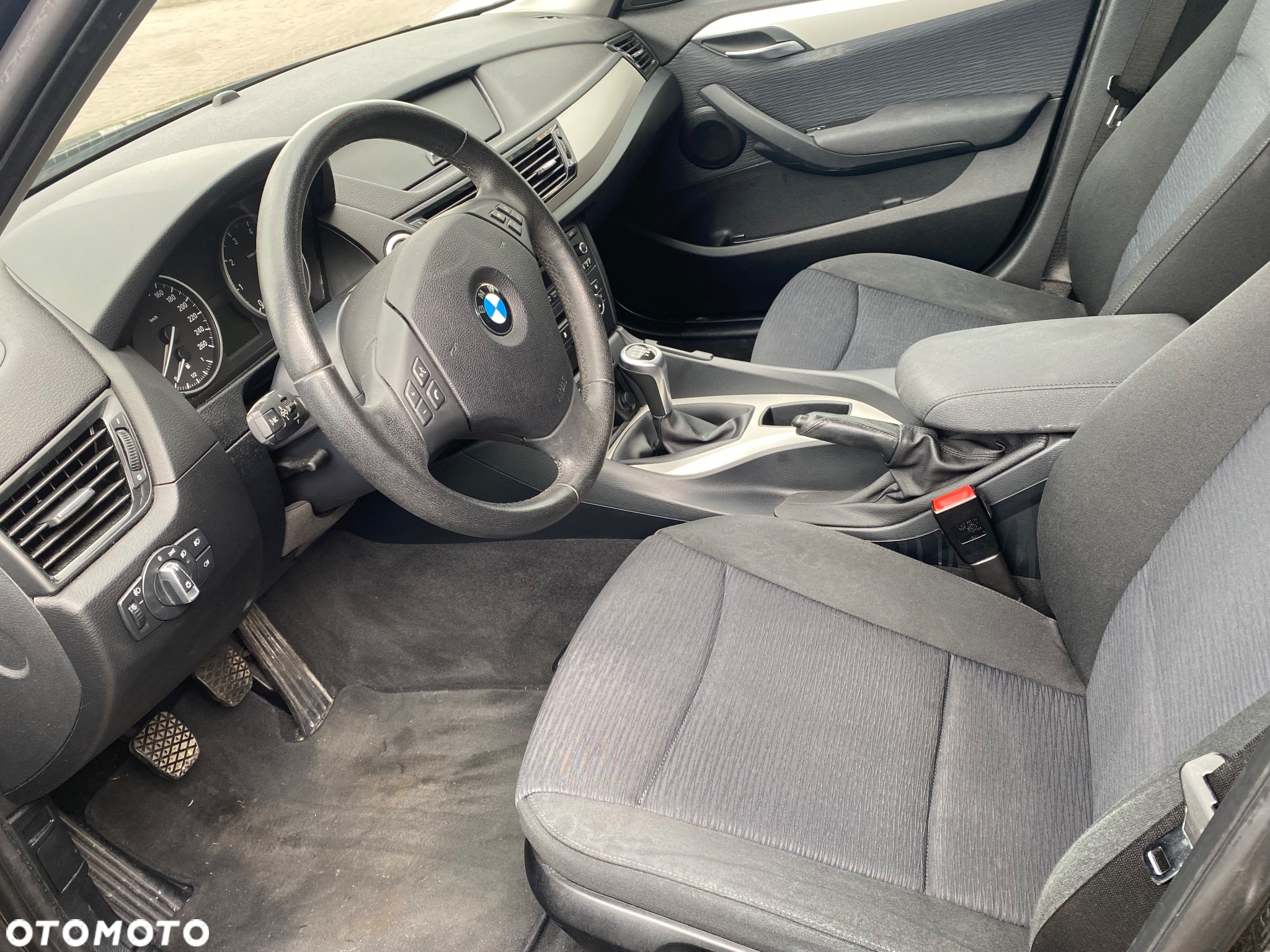 BMW X1 sDrive18i - 5