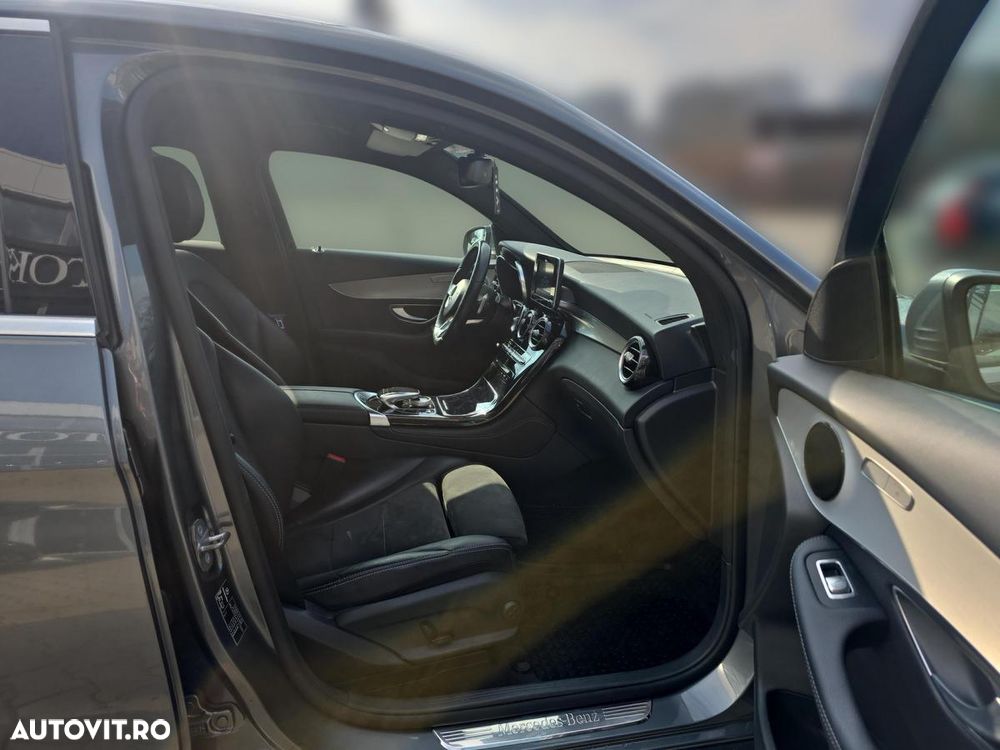 Mercedes-Benz GLC Coupe 350 e 4MATIC - 13