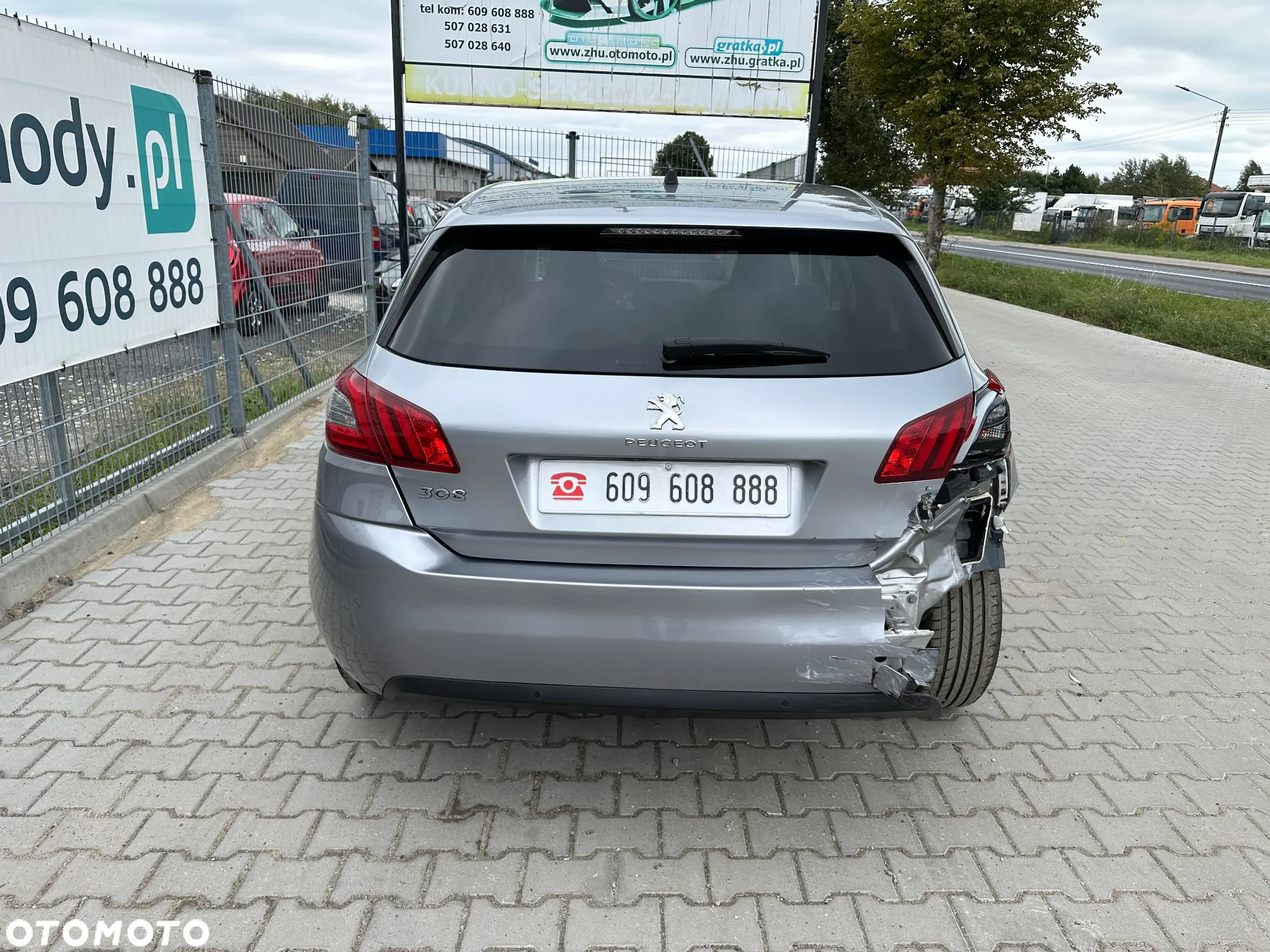 Peugeot 308 - 6