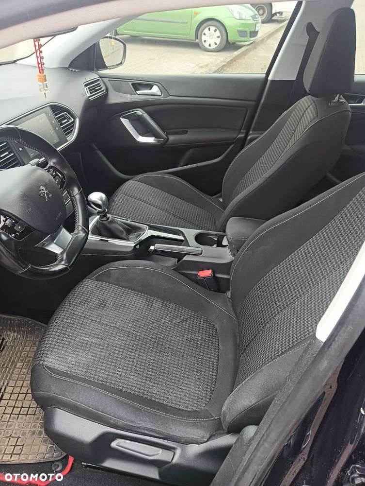 Peugeot 308 BlueHDi 100 Stop & Start Active - 14