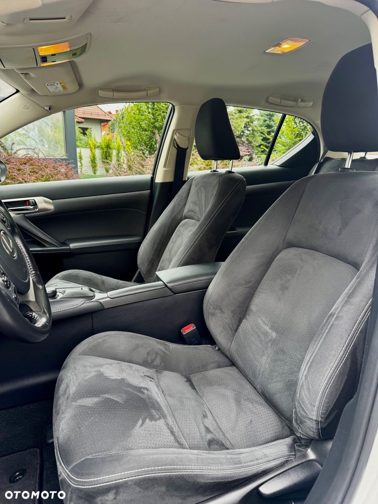 Lexus CT 200h Elegance - 13