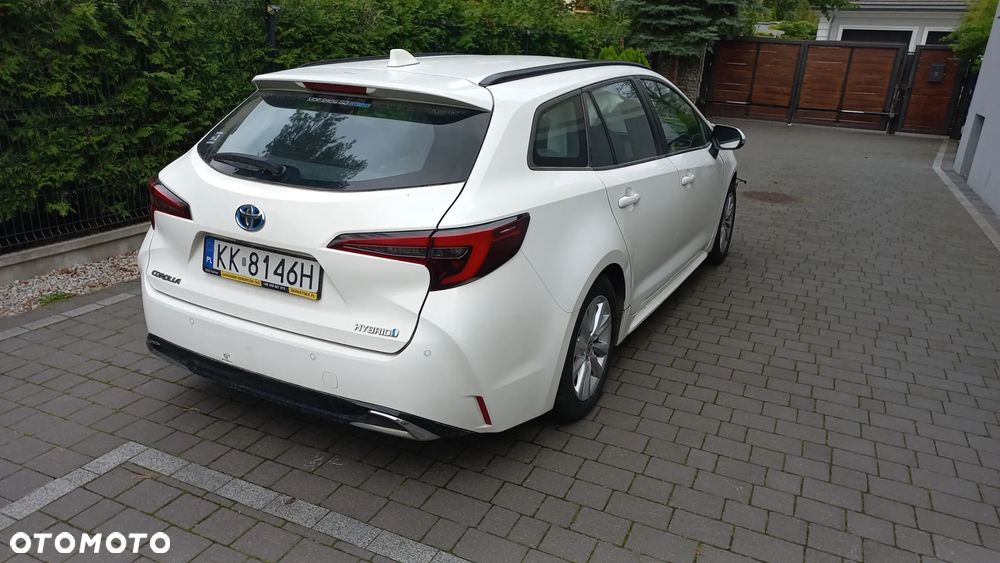 Toyota Corolla - 4