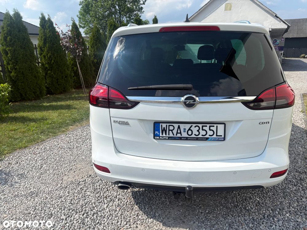 Opel Zafira - 10
