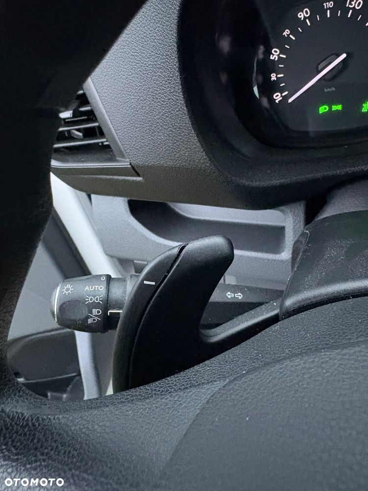 Opel Vivaro - 22