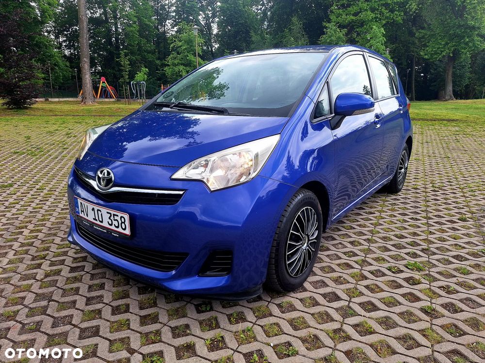 Toyota Verso S - 2