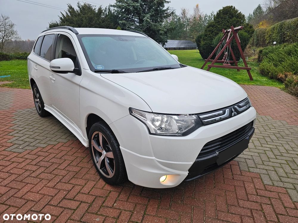 Mitsubishi Outlander 2.0 2WD Plus - 4