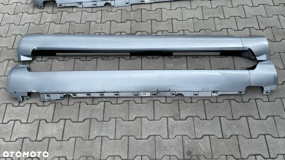 AUDI A8 D3 LISTWA PROGOWA NAKŁADKA NA PRÓG LEWA KOLOR LY7G - 1