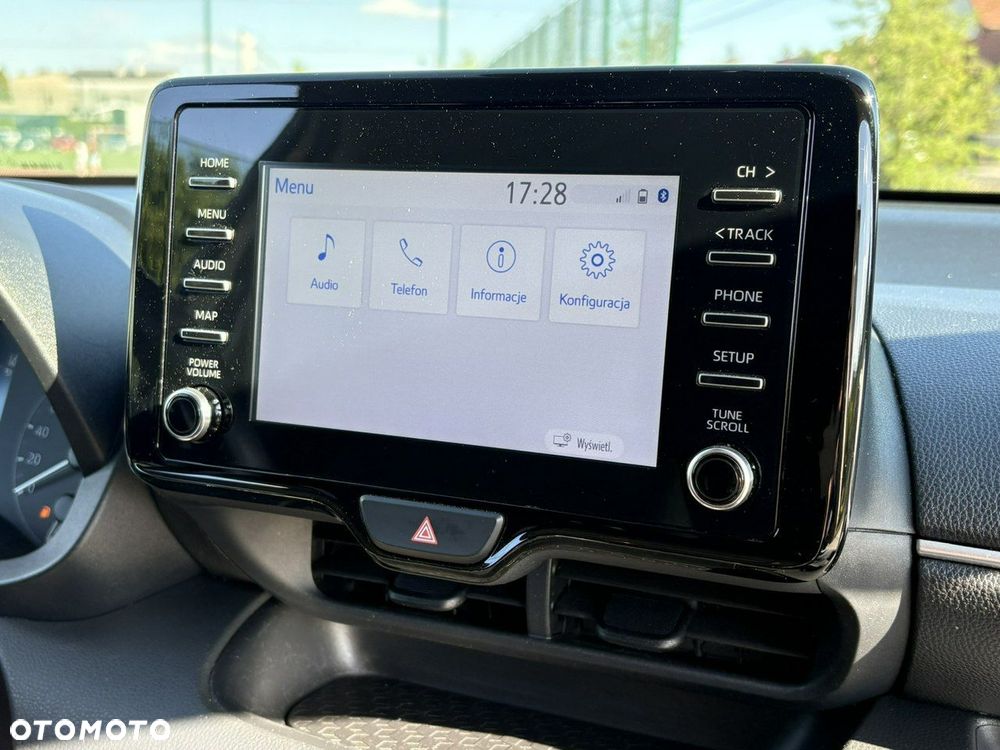 Toyota Yaris - 16