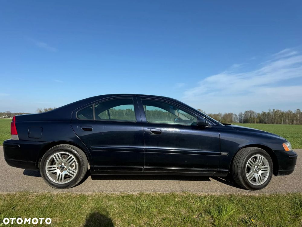 Volvo S60 2.4 D - 4