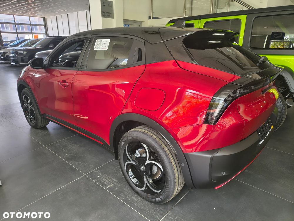 Alfa Romeo Junior 1.2 mHEV Ibrida Q4 eDCT - 15