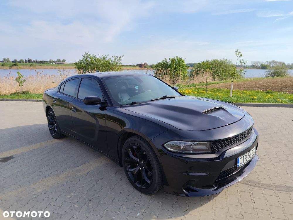 Dodge Charger 5.7 R/T - 2