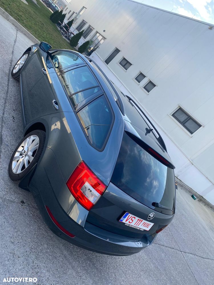Skoda Octavia 2.0 TDI DSG Tour - 6
